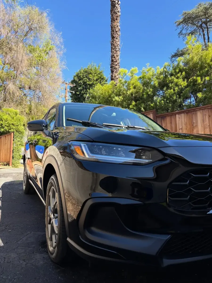 SUV exterior finished after a full detail
